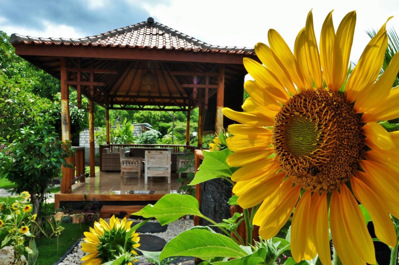 Setilas Bungalows Batununggul Exterior photo